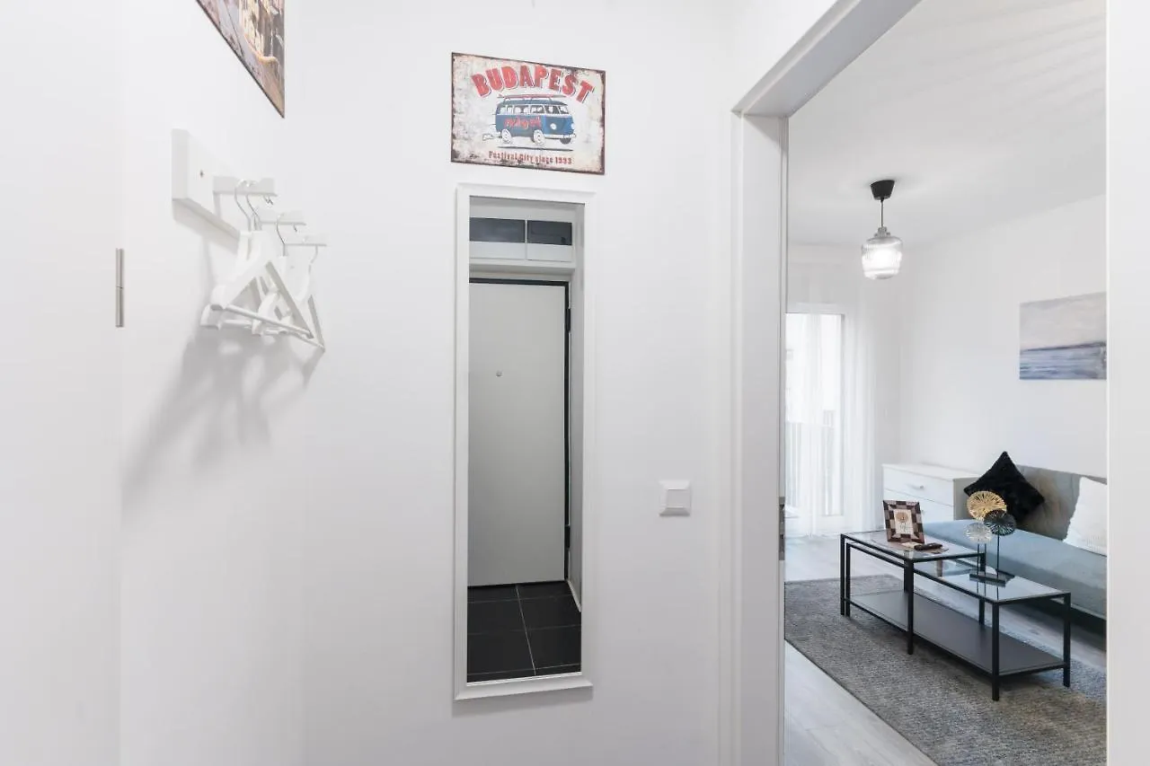 Sweet & Spicy - Brand New Apartment With Balcony Boedapest 0*,  Hongarije